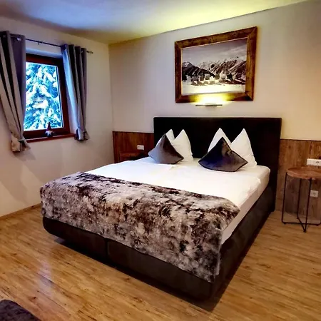 Haus Dirol * 티롤 키르흐베르크