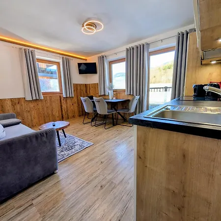Апартаменты Haus Dirol